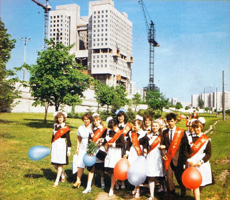 Афиша: О чём мечтали в советском Калининграде, куда стремились и куда попали