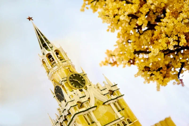 Афиша: Восстановление янтарного карьера и Янтарный комбинат в послевоенные годы